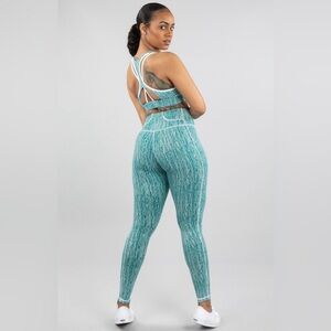 Buffbunny Collection Jacquard Martini 2Pc Matching Set Leggings & Sports Sz S/M